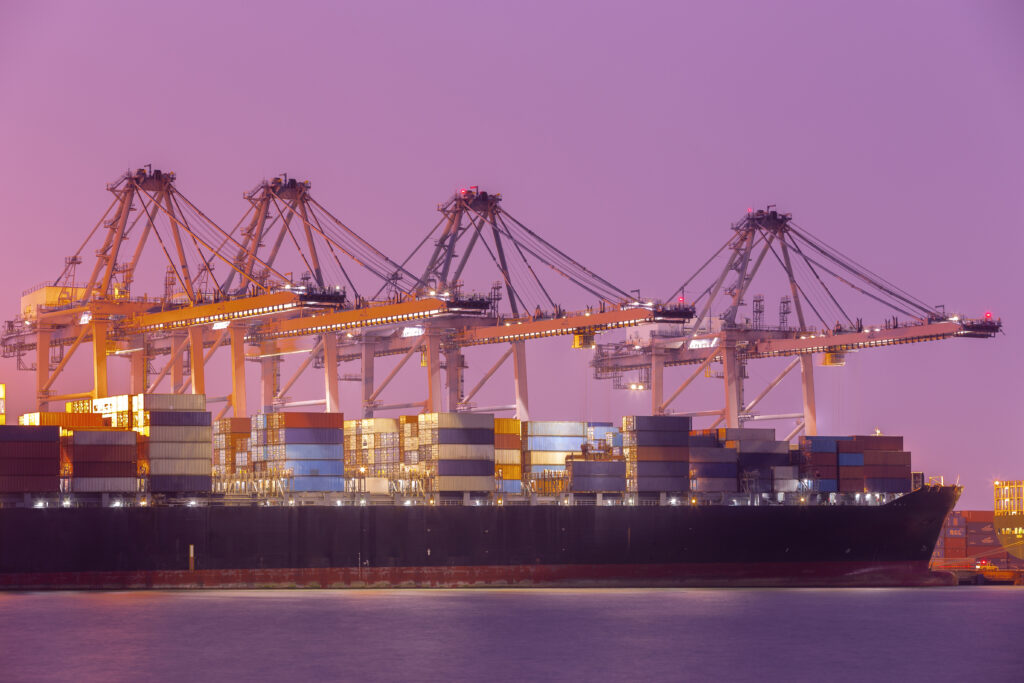 The Importance of Port Management Courses in the Global Shipping Industry
